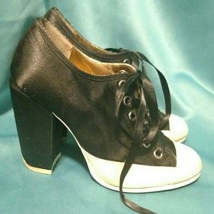 Hale Bob Saddle Shoes